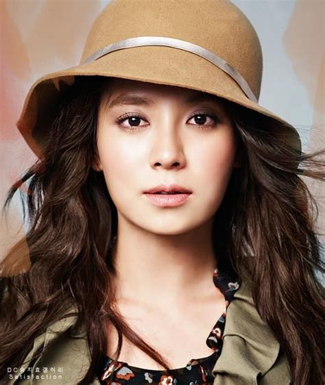 The adorable song ji hyo is the latest starlet to be featured in the fashion publication instyle magazine. Song Ji hyo