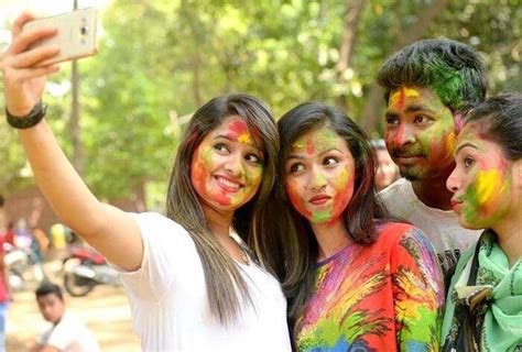 Holi Parties In Bangalore 2023 Celebrate The Festival Of Colors