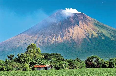 Quinto Volcán Inicia Proceso De Erupción En Nicaragua Critica