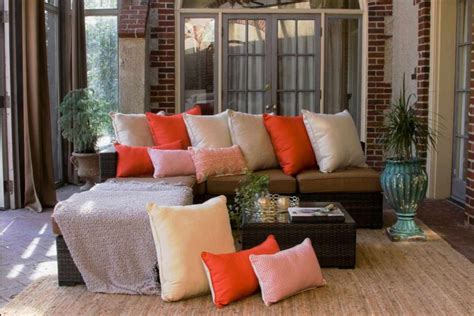 What You Need To Know Now Summers Trendiest Outdoor Looks Cushion