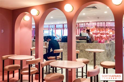 Elan Café The Famous Pink Tea Room From London To Paris At Galeries