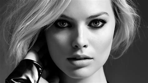 Margot Robbie Celebrities Girls Hd Monochrome Black And White Portrait Hd Wallpaper