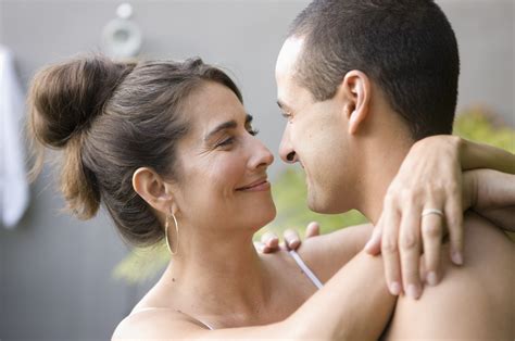 8 Reasons To Marry A Younger Man And Drop The Cougar Stigma