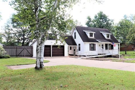 337 River St Black River Falls Wi 54615 Trulia