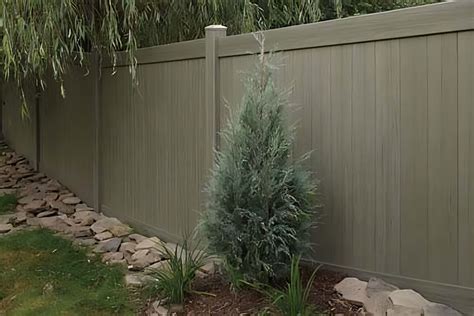 5 Benefits Of Installing A Privacy Fence Residential And Commercial