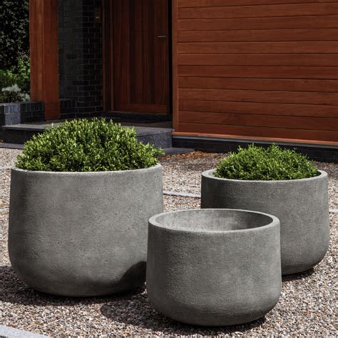 Cast Stone Collection Tribeca Planter Series Caddetails