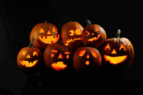 Jack O Lanterns — Maniac Pumpkin Carvers