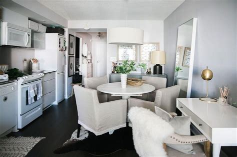 Step Inside a Sophisticated 750 Sq. Ft. Toronto Apartment | Small condo