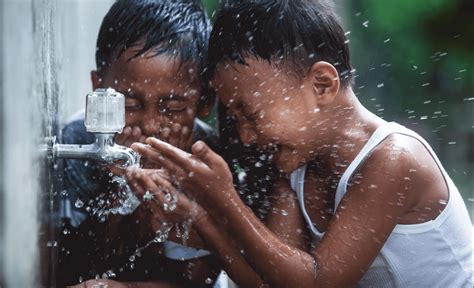 Indonesia Baru Miliki Persen Akses Air Minum Aman Airkami Id