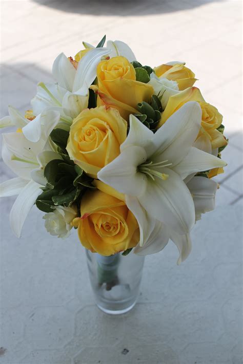 Anniversary Flowers Elegant Bouquets