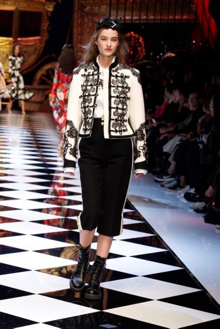 Dolce And Gabbana 2016 Fall Winter Fashion Gone Rogue