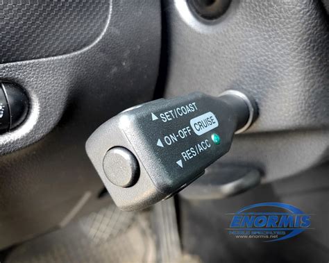Among them is a new jetta hybrid model that joins the 2013 jetta lineup. 2013 Volkswagen Jetta Cruise Control Upgrade for North ...
