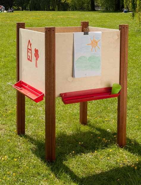 4 Sided Outdoor Easel Inspirational Group