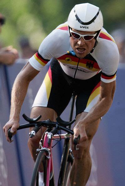 Jan ullrich had his chance for a creditable admission a couple of years ago and he missed it. Jan Ullrich, vainqueur du Tour en 1997 | Rennrad, Jan ...