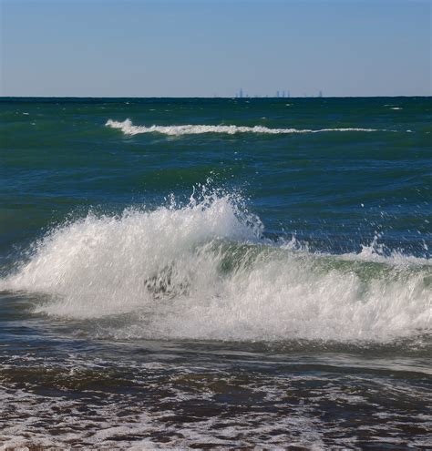 Incoming Lake Michigan Waves At Kemil Beach Indiana Dune Flickr