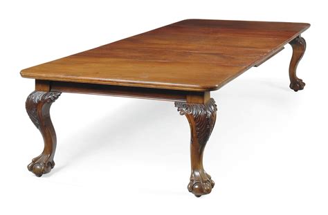A Large Edwardian Mahogany Extending Dining Table