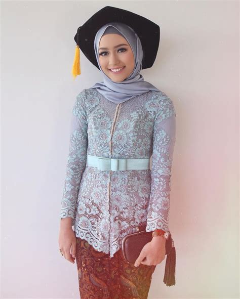 Model Hijab Wisuda Simple 2019 Style Hijab Terbaru