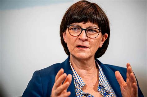 Spd Vorsitzende Esken Will Die Starken Schultern In Deutschland Auch Stark Beteiligen