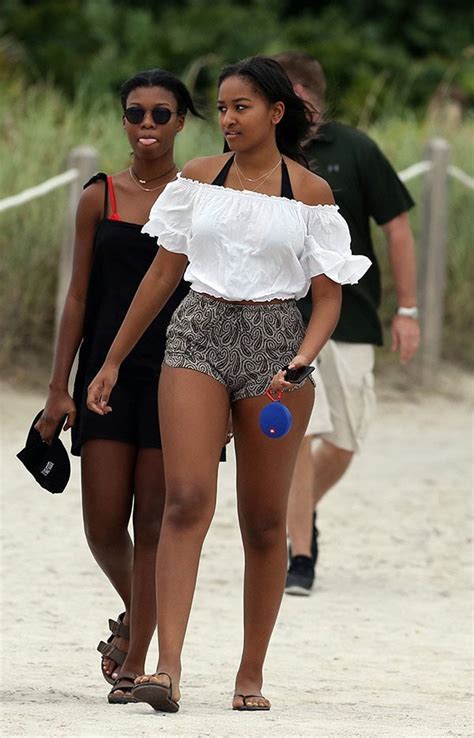 Explosive Bikini Clad Sasha Obama Breaks Internet With This Look In Miami