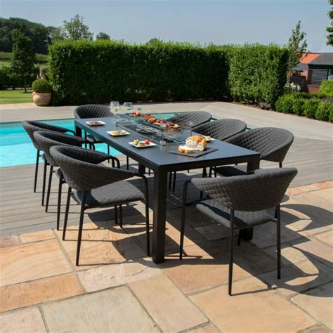For six to eight guests, your table should be at least 78 long. Outdoor Fabric Pebble 8 Seat Rectangular Dining Set - With ...
