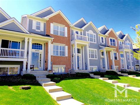 Townhomes And Condos For Sale In Schaumburg Il Homes By Marco