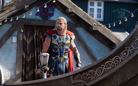 Thor Love And Thunder Kevin Feige Fue Quien Eligió Al Actor Que Es