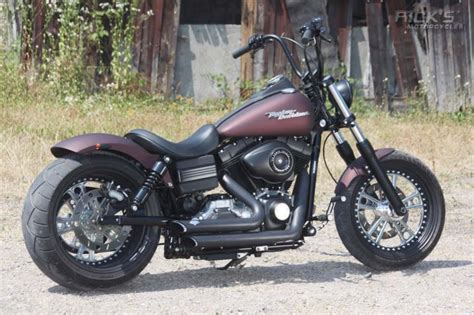 The street bob® goes straight back to the minimalist roots of the bobber scene. custom street bob from germany - Harley Davidson Forums