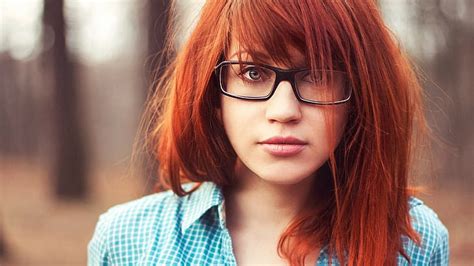 Redhead Glasses Women Face Hd Wallpaper Wallpaperbetter