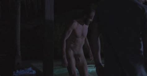 Omg He S Naked Ralph Fiennes In A Bigger Splash Omg Blog