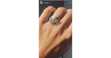 Emily ratajkowski gave new meaning to engagement bling wednesday, debuting her massive diamond ring to her 18 million instagram followers. Emily Ratajkowski's Engagement Ring | POPSUGAR Fashion UK ...