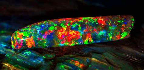 Worlds Most Expensive Opal Glows In The Dark