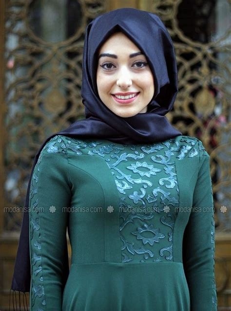 Pin By Arthur Wolfgang On Hijab Beautiful Iranian Women Beautiful
