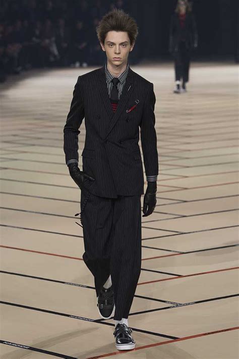 Dior Homme Fall Winter 2017 Collection