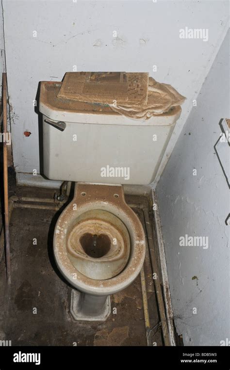 Filthy Dirty Toilet Stock Photo Alamy