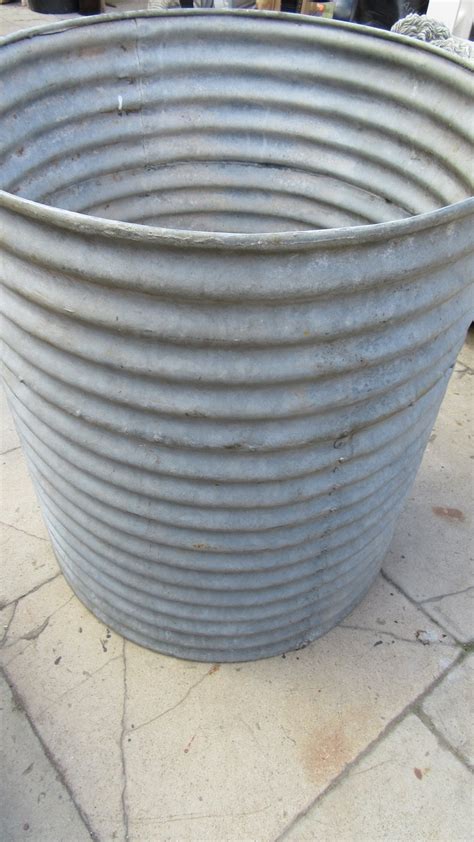 Antiques Atlas - Large Vintage Galvanised Water Tank