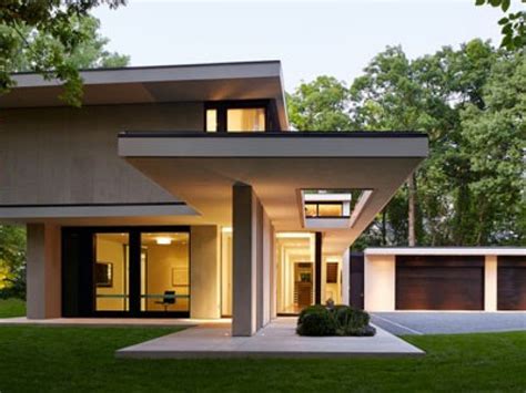 Karena rumah minimalis biasanya didesain dengan konsep yang matang oleh tenaga arsitek yang ahli dibidangnya. Foto Desain Rumah Minimalis Tampak Depan Mewah | Rancanghunian