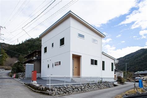 The site owner hides the web page description. 寒い地域の暖ったかい家 : 岐阜県恵那市の注文住宅・Goodホーム ...