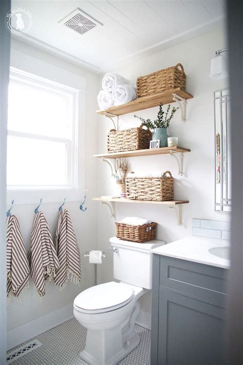 The 25 Best Small Bathroom Remodeling Ideas On Pinterest Small