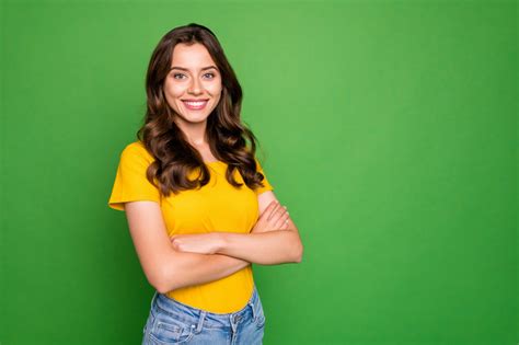 Using Color To Create The Perfect Background For Your Portrait