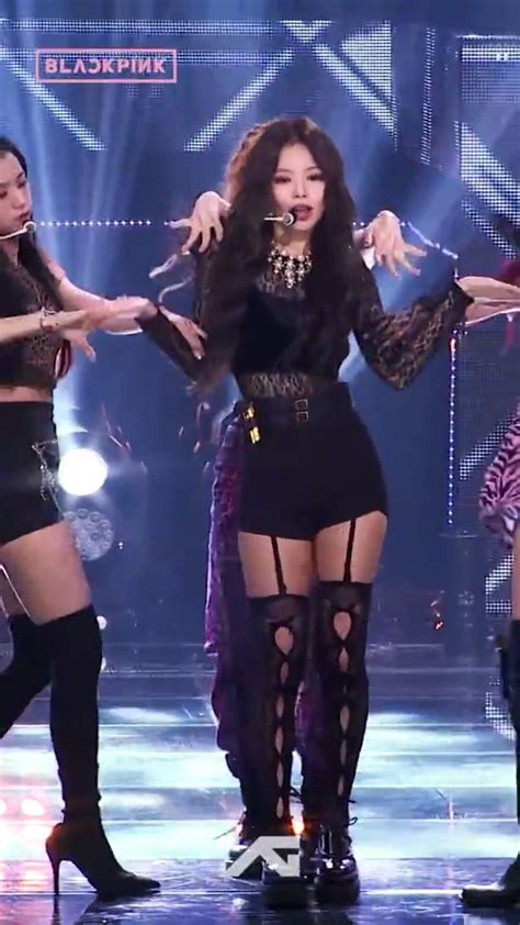 Jennie Sbs Inkigayo Ddu Du Ddu Du Blackpink Outfits Kpop Fashion Outfits Blackpink Fashion