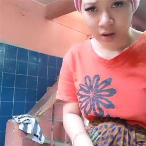 Malay Awek Tak Pakai Bra Free Melayu Tetek Besar Porn Video Xhamster