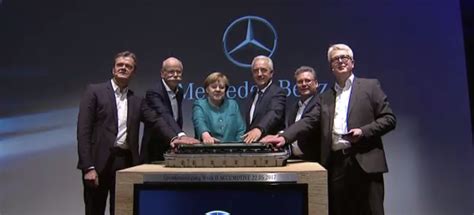 Elektromobilit T Daimler Legt Grundstein F R Eine Der Gr Ten Und
