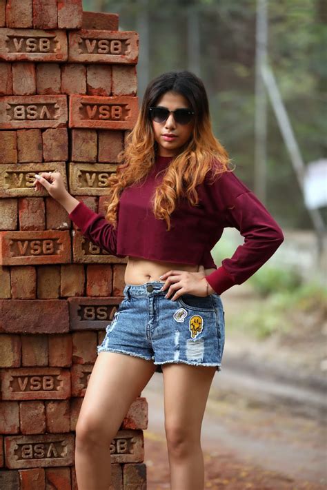 Nameera Mohammad Shocking Hot Photos In Mini Jeans Short Cinehub