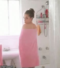 Ooops I Dropped My Towel