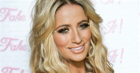 Chantelle Houghton News Views Gossip Pictures Video The Mirror