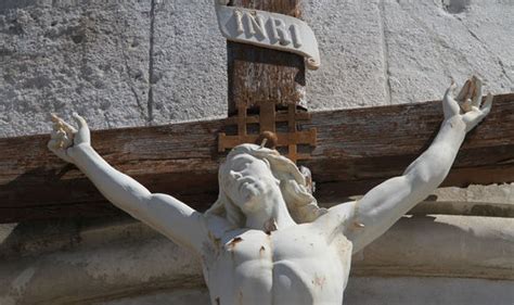 Shocking Claim Jesus Wasnt Nailed To The Cross And Heres The Evidence Science News