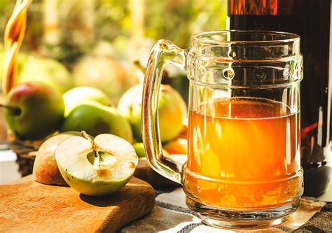 The 10 Best Hard Ciders To Drink In 2022