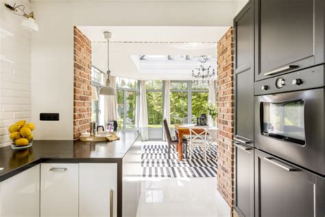 Read on to find out what you can get for your money, or view our mid range kitchen renovation or top end kitchen renovation estimates if you are looking for something more. 321orangeries.co.uk