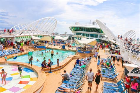 Ten commonly asked first time Royal Caribbean cruise questions | Royal ...