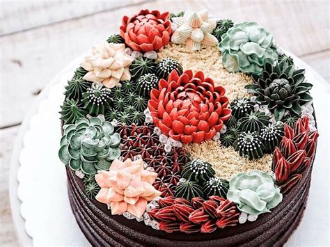 These Gorgeous Frosting Succulents Are What Your Wedding Cake Needs